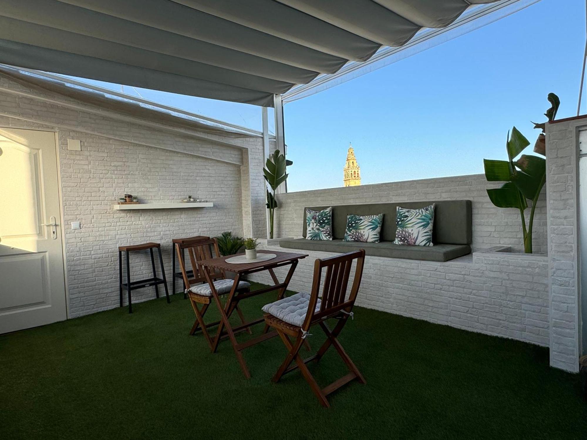 Апартаменти Atico De La Sultana Con Terraza Privada Кордова Екстер'єр фото